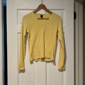 Gap Butter Yellow Vintage V-neck Ribbed Tee